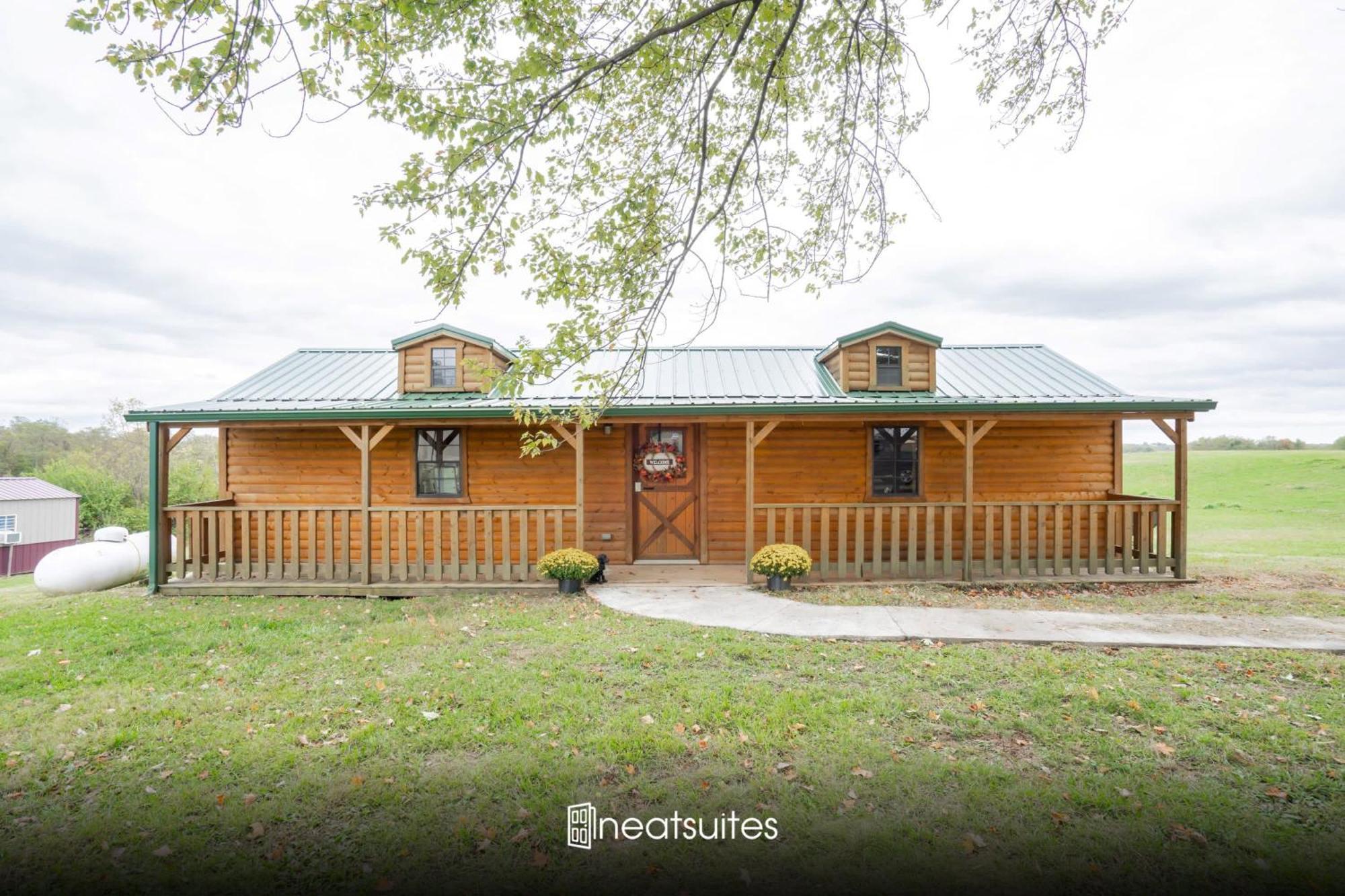 Cozy Cabin Near Ark! Adam And Eve'S Retreat Williamstown Exterior photo